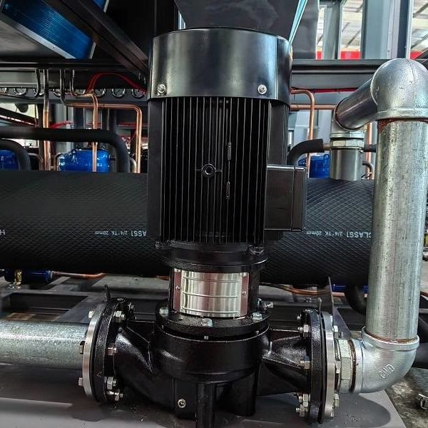 25hp 22 톤 물 냉각 산업 냉장고 중앙 물 냉장고 스크롤 환경 친화적 CE 표준